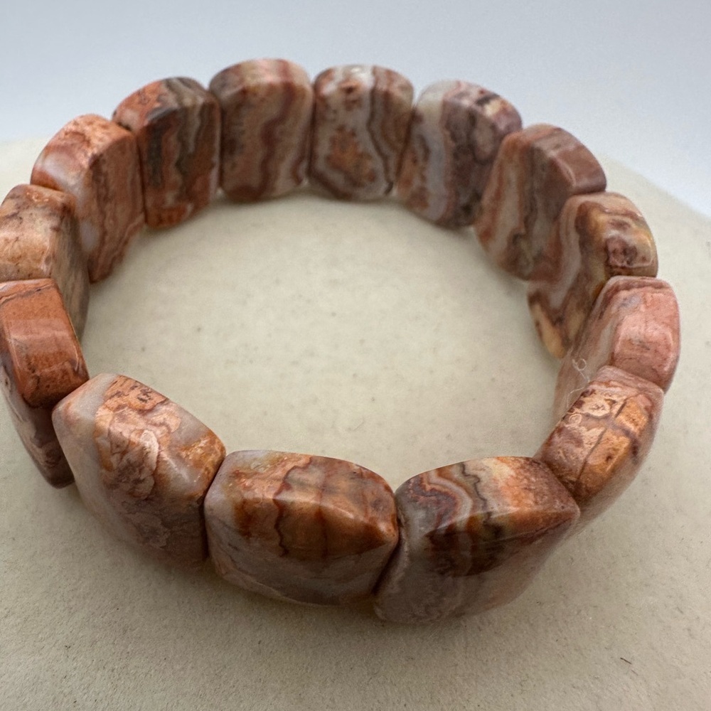 Banded Agate Beaded Elastic Bracelet - Picture 3 of 13